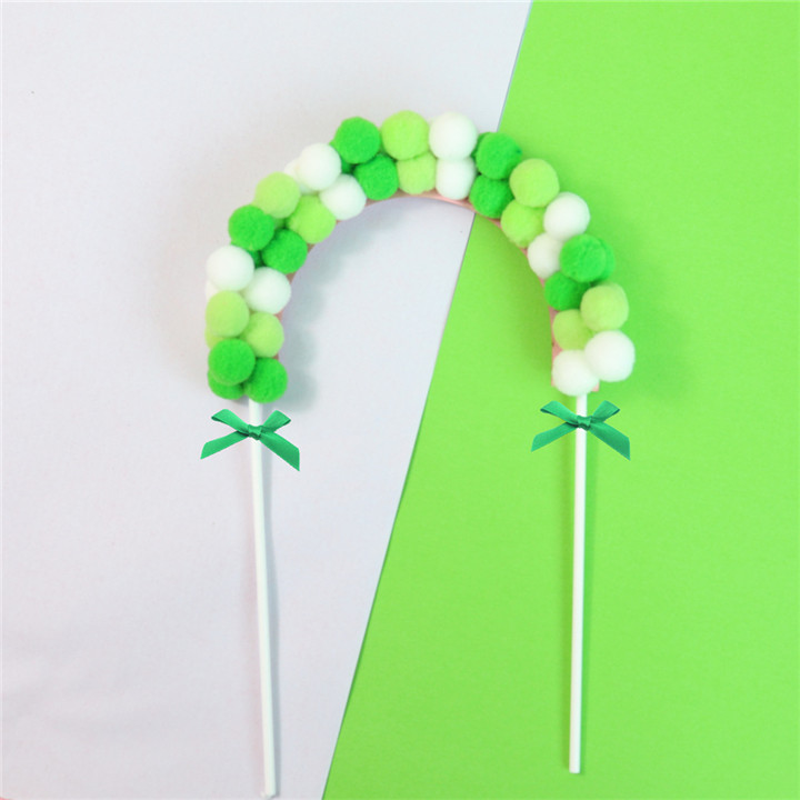 wholesale-felt-cake-garland-green