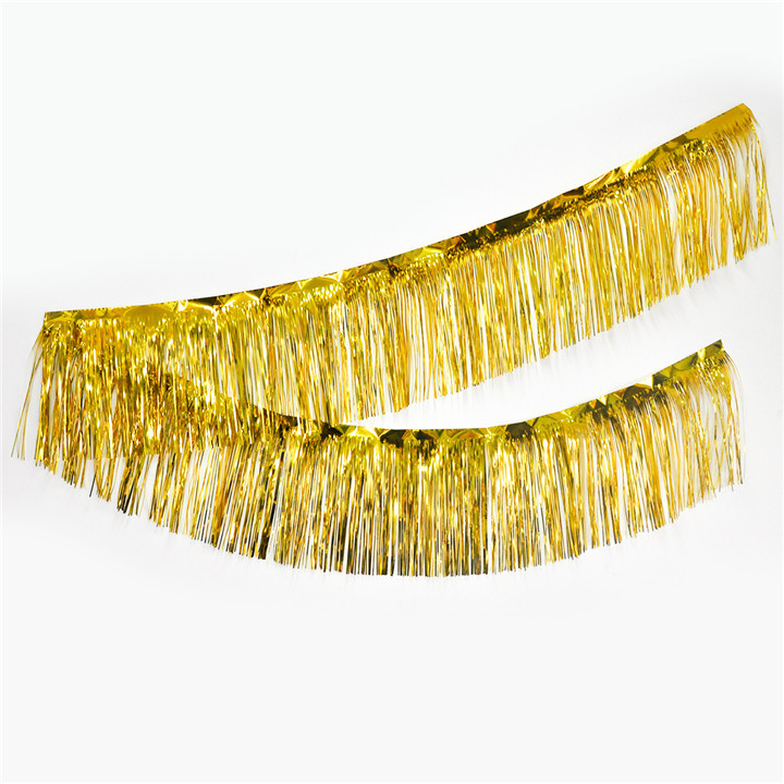 PET-TASSEL-GARLAND-GOLD