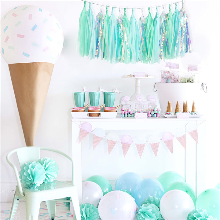 Tassel-Garland-Decor-Green