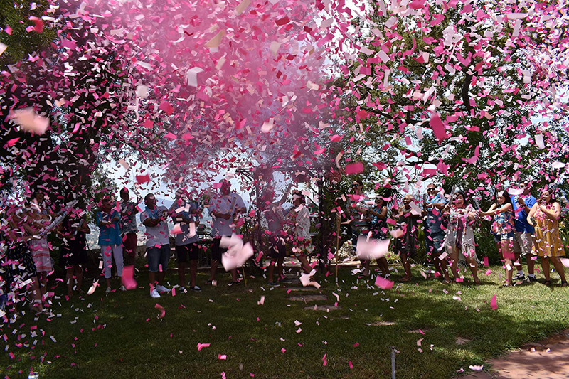 Gender-Reveal-Confetti-and-Powder-Poppers-Bundle