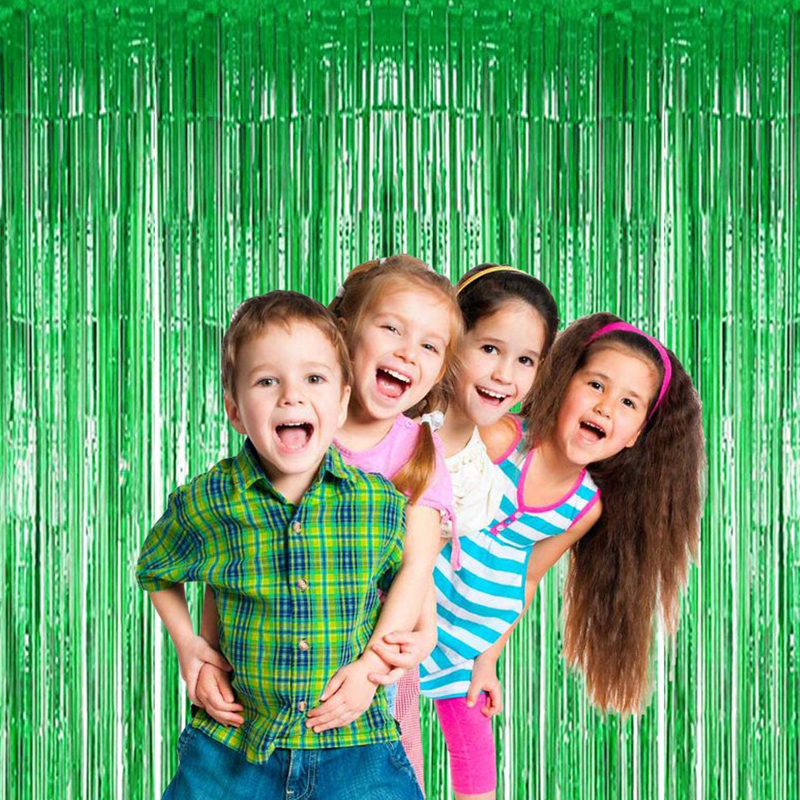 Metallic-Photo-Booth-Backdrop-Tinsel-Green