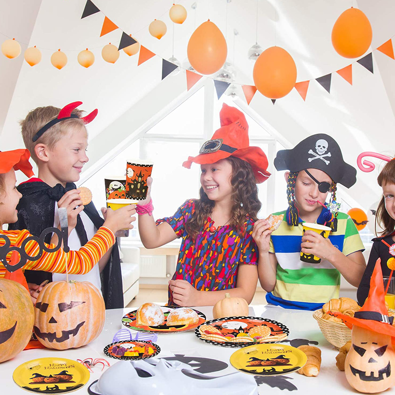 Disposable-Halloween-Party-Tableware-and-Cups